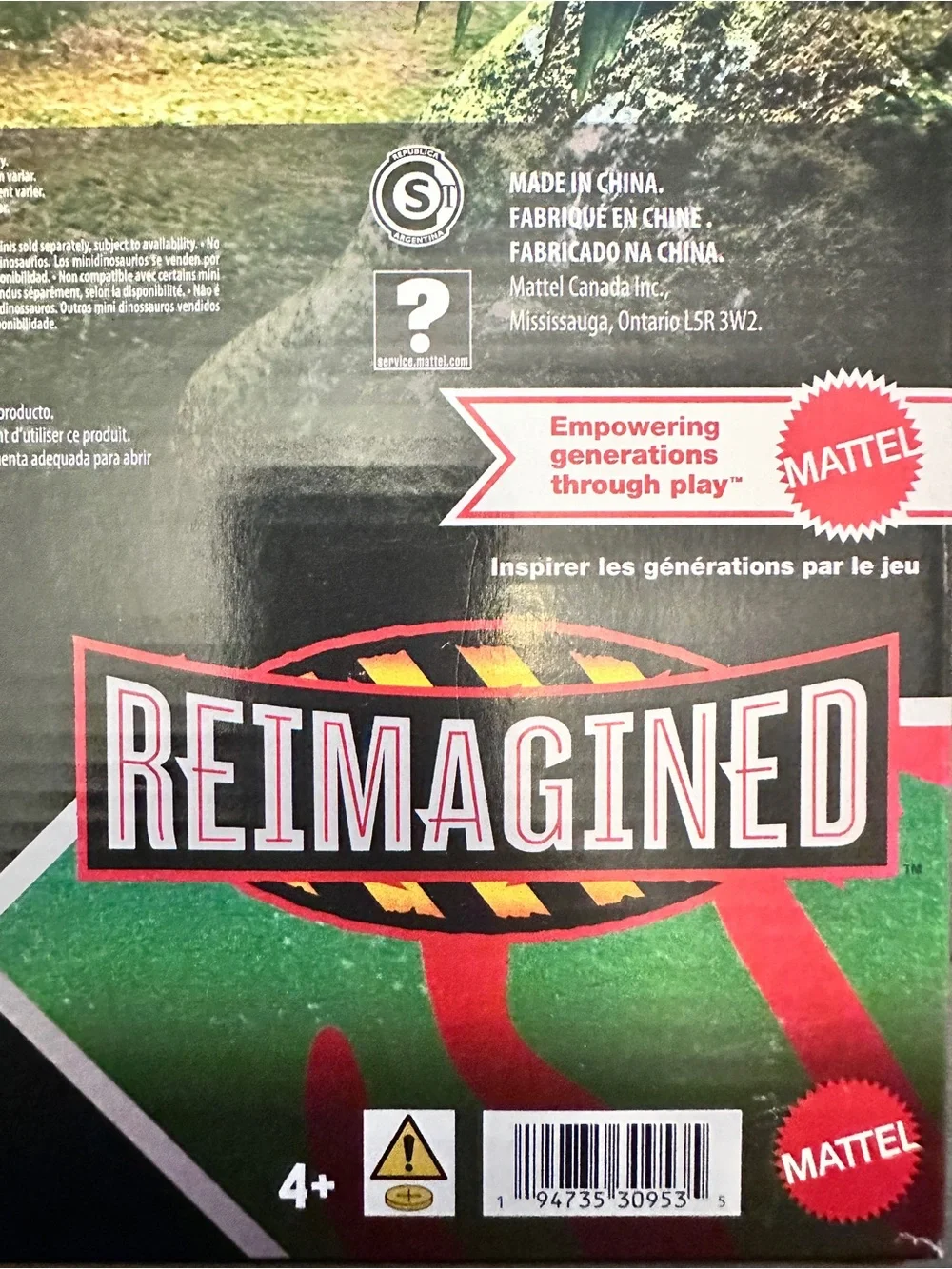Jurassic World giganotosaurus new tails